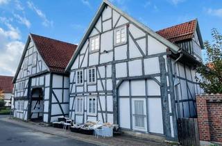 Mehrfamilienhaus kaufen in 34376 Immenhausen, Mehrfamilienhaus mit solider Rendite im Herzen von Immenhausen