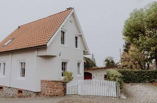 Einfamilienhaus kaufen in 69493 Hirschberg, Historisches Einfamilienhaus mit Garten und Scheune