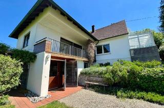 Einfamilienhaus kaufen in 88471 Laupheim, Laupheim - Modernisiertes Einfamilienhaus mit ELW auf großem Grundstück in idyllischer Ortsrandlage