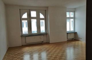 Wohnung kaufen in Wilhelm-Müller-Straße, 06844 Innenstadt, Großzügige 3-Zi-Wohnung in schönem Gründerzeitgebäude in ruhiger City-und Parklage in Dessau-Roßlau