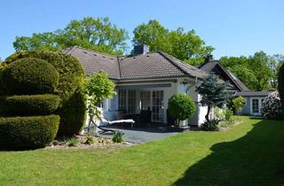 Haus kaufen in 30938 Burgwedel, Exklusiv: Traumhafter Bungalow mit Nebengebäude in ruhiger und idyllischer Lage