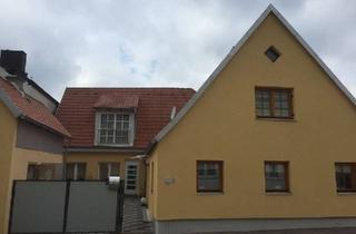 Einfamilienhaus kaufen in 93333 Neustadt, Neustadt an der Donau - Einfamilien Zweifamilienhaus