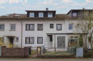 Wohnung kaufen in 64297 Eberstadt, Einladendes Wohnerlebnis: Helle Wohnung mit Gartenanteil, Terrasse und Garage in Darmstadt