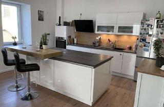 Wohnung kaufen in 97259 Greußenheim, Luxus 4 Zimmer Wohnung 144qm mit Sauna, barrierefrei, 3m+ Deckenhöhe, prov.frei!