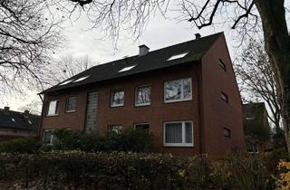 Wohnung kaufen in Königskinderweg, 22457 Schnelsen, Helle 2,5-Zimmer-Dachgeschoss-Wohnung mit EBK in Hamburg Schnelsen