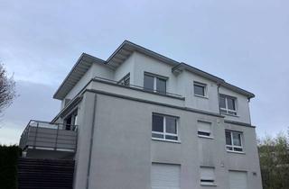 Penthouse mieten in 73660 Urbach, Exklusive 2-Raum-Penthouse-Wohnung mit gehobener Innenausstattung mit Balkon und EBK in Urbach