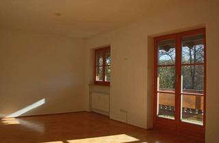 Wohnung mieten in Schaftlacherstr. xx, 83703 Gmund, Lichtdurchflutete 2 Zi-Wohnung mit großzügigem Balkon und Gartennutzung mit eigener Terrasse