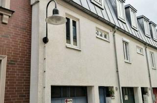 Haus mieten in Untere Kieselbergstraße 15, 90429 Nürnberg, Stilvolles und gepflegtes 3-Zimmer-Haus mit EBK, Garage und zwei Balkons in Nürnberg