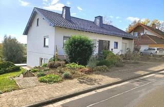 Einfamilienhaus kaufen in 65558 Holzheim, Holzheim - Einfamilienhaus mit Einliegerwohnung, Mehrgenerationenhaus, Garten, Garage, Burgblick