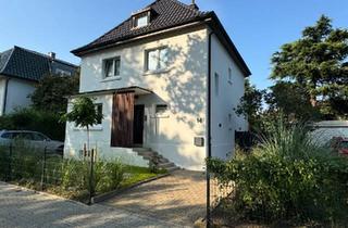 Einfamilienhaus kaufen in 44536 Lünen, Lünen - Kernsaniertes Einfamilienhaus mit PV-Anlage - provisionsfrei