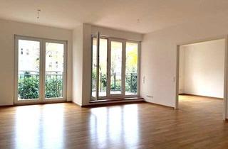 Wohnung kaufen in Ahornstraße 18, 12163 Steglitz, * WOHNEN NAHE SCHLOßSTRAßE: REPRÄSENTATIVER NEUBAU MIT EINBAUKÜCHE, PARKETT, BALKON & GÄSTE WC! *