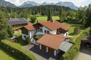 Villa kaufen in Am Barmsee XX, 82494 Krün, Das Landhaus für die Familie! Rarität: Zweifamilienvilla mit zus. Appartement, Kachelofen & Wellness