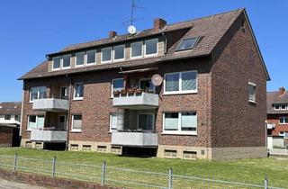 Anlageobjekt in 31559 Hohnhorst, BÖTTGER bietet: Mehrfamilienhaus mit sechs Wohneinheiten und Garagen in Hohnhorst/Scheller