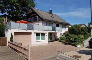 Immobilie mieten in Eppsteiner Strasser 11b, 65779 Kelkheim, All inclusiv! Wohnen im Grünen – sehr schönes helles 2,5 Zimmer DG-Apartment m. s/w Loggia