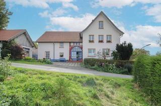 Haus kaufen in 32805 Horn-Bad Meinberg, Horn-Bad Meinberg - Für Gartenliebhaber! Haus mit Aussicht: Ihr Zuhause in Feldrom mit rentabler Ferienwohnung im Grünen