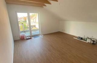 Wohnung mieten in 66424 Homburg, Exklusive, neuwertige 2-Zimmer-Dachgeschosswohnung mit geh. Innenausstattung mit Balkon und EBK