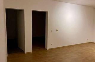 Wohnung mieten in Girmes-Kreuz-Straße 10, 41564 Kaarst, Helle 2-Zimmer-Wohnung im Zentrum