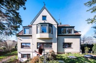 Villa kaufen in 70184 Ost, ** Sanierungsbedürftige Villa im Grünen in Stuttgart-Ost **