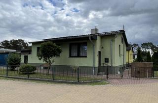 Einfamilienhaus kaufen in 17509 Lubmin, Sanierungsbedürftiges Einfamilienhaus mit Garage in Lubmin