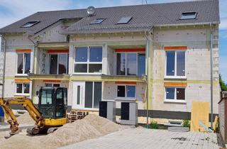 Wohnung kaufen in 76872 Freckenfeld, Freckenfeld: Idyllisches Wohnen im Neubau zwischen Weinbergen und Wäldern