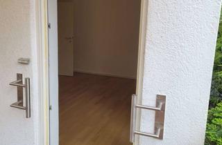 Wohnung mieten in 65191 Sonnenberg, Exklusive, geräumige 2-Zimmer-EG-Wohnung mit Südbalkon, EBK und Terrasse in Wiesbaden Sonnenberg