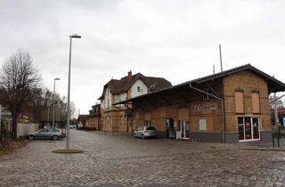 Haus kaufen in Bahnhofsplatz 1, 15746 Groß Köris, Groß Köris - Wohn- und Geschäftshaus im ehemaligen Bahnhof von Groß Köris