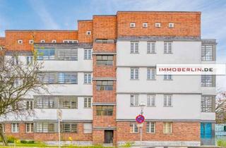 Wohnung kaufen in 13403 Reinickendorf, IMMOBERLIN.DE - Liebenswürdige Altbauwohnung mit Loggia in attraktiver Lage