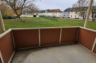 Wohnung mieten in Straße Des Friedens 75, 06217 Merseburg, Ruhige und helle 3-Zimmer-Wohnung mit Balkon und Gartenblick