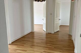 Wohnung mieten in Düppeler Str 20, 42107 Elberfeld, Schöne, helle Dachgeschosswohnung in zentraler Wohnlage