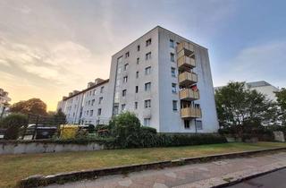 Wohnung mieten in Adlershofer Straße 3 c, 12557 Köpenick, Dachgeschoß in sonniger Ruhiglage mit Dachterrasse, sofort bezugsfrei