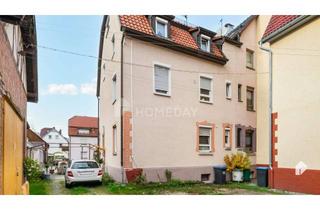 Doppelhaushälfte kaufen in 72574 Bad Urach, Charmante Doppelhaushälfte – modernisiert, mit kl. Garten, Innenhof - auch als 2-Fam.-Haus nutzbar!