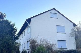 Haus kaufen in 70839 Gerlingen, Renovierungsobjekt: 2-Familien-Haus mit Garten und 2 Garagen