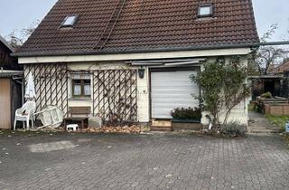 Haus kaufen in Siedlerstraße 12, 84518 Garching, +++ Renovierungsbedürftiges EFH mit Charme und großem Grundstück +++