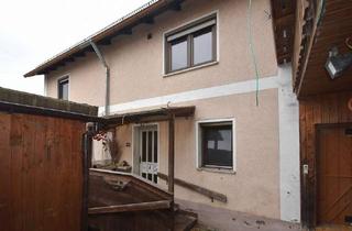 Mehrfamilienhaus kaufen in 93128 Regenstauf, Renovierungsbedürftiges Mehrfamilienhaus in guter Lage in Regenstauf