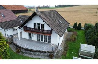 Mehrfamilienhaus kaufen in 84371 Triftern, Sanierungsbedürftiges Mehrfamilienhaus in ruhiger Wohnsiedlung