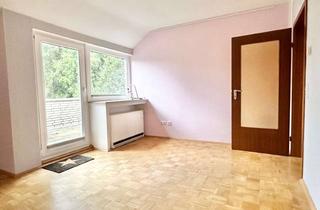 Wohnung mieten in Wahlenstr., 41468 Neuss, 2-Zimmer-Dachgeschoss-Wohnung mit Balkon in Grimlinghausen