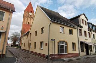 Wohnung mieten in Mühlenstraße 14, 18507 Grimmen, 3 Zimmer-Wohnung im Herzen von Grimmen zu vermieten