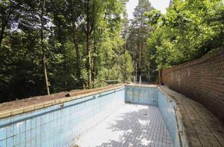 Grundstück zu kaufen in 70184 Süd, Großes Gartengrundstück mit Pool und Terrasse in Toplage von Stuttgart