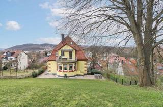 Villa kaufen in 99817 Eisenach, Eisenach - Wohnen mit viel Grün: MFH mit 4 WE und großem Garten in Eisenach