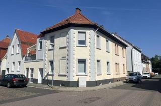 Haus kaufen in 67549 Worms, Worms - Rundum renoviert und bezugsfertig: Geräumiges Ein-Zweifamilienhaus in Worms zu verkaufen