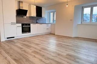 Wohnung kaufen in 78576 Emmingen-Liptingen, Emmingen-Liptingen - 3-Zimmer OG Wohnung im Neubau-Standard mit Balkon und Küche!