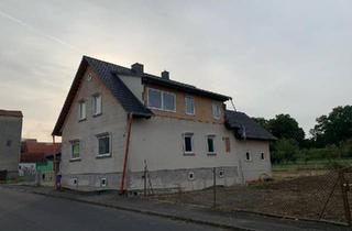 Haus kaufen in 97517 Rannungen, Rannungen - Schönes freistehendes Zweifamilienhaus + Anbau Rannungen