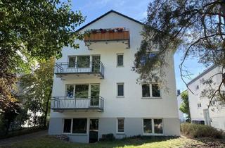 Wohnung kaufen in 76187 Karlsruhe, Karlsruhe - Komfort und Weitblick vereint! Sonnige 3-Zimmer-Dachgeschoßwohnung