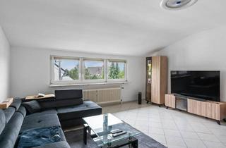 Wohnung kaufen in Rheingaustr. 119, 65719 Hofheim am Taunus, Hofheim am Taunus - 3- Zimmer-Dachgeschosswohnung mit Außenstellplatz