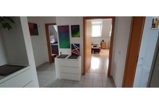 Wohnung kaufen in 67112 Mutterstadt, Mutterstadt - 2,5-Zimmer-DG-Wohnung mit großem Balkon u. EBK in Mutterstadt