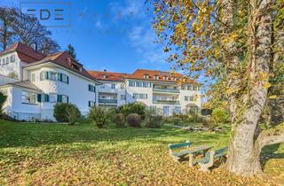 Wohnung kaufen in 82067 Ebenhausen, Exklusive Dachgeschosswohnung in historischem Gebäude mit Alpenblick!