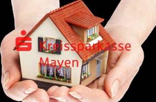 Wohnung kaufen in 56575 Weißenthurm, 4-5 Zimmer-Erdgeschoßwohnung mit Garage / Carport und Gartenanteil