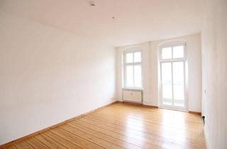 Wohnung mieten in Straße 70, 13353 Wedding, Zauberhafte Altbauwohnung mit Holzdielen und Balkon - tolle Lage Torfstraße!