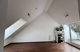 Wohnung mieten in 41462 Neuss, Schöne und helle 3-Zimmer-Dachgeschosswohnung in Neuss-Furth Süd