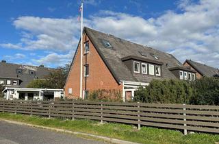 Reihenhaus kaufen in 25980 Sylt, Modernisiertes 3 ½-Zimmer-Endreihenhaus mit überdachter Terrasse, Süd/West-Garten und Pkw-Stellplatz